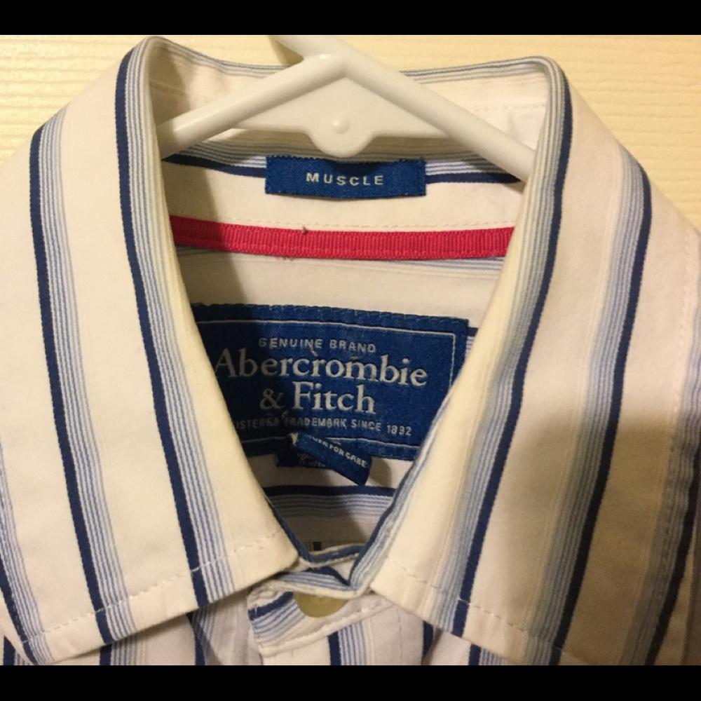 Shirt - Picture 2 of 4